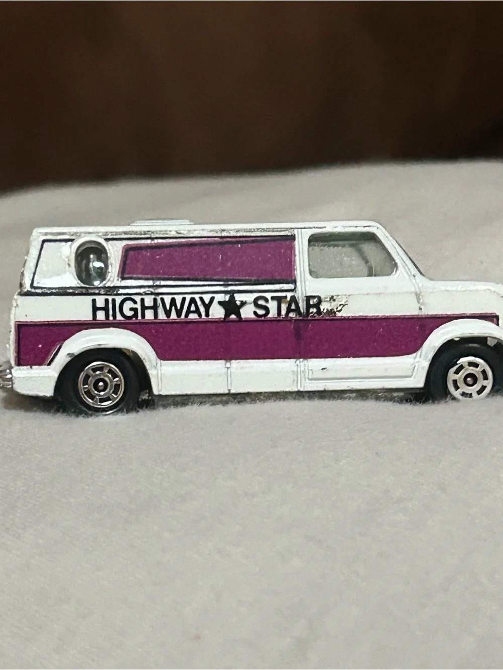 Vintage Yatming No. 1501 